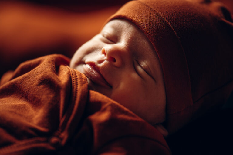 Abner-Newborn-Portraits-16web